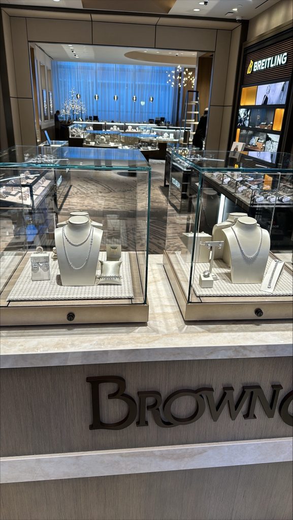 glass displays with jewelry